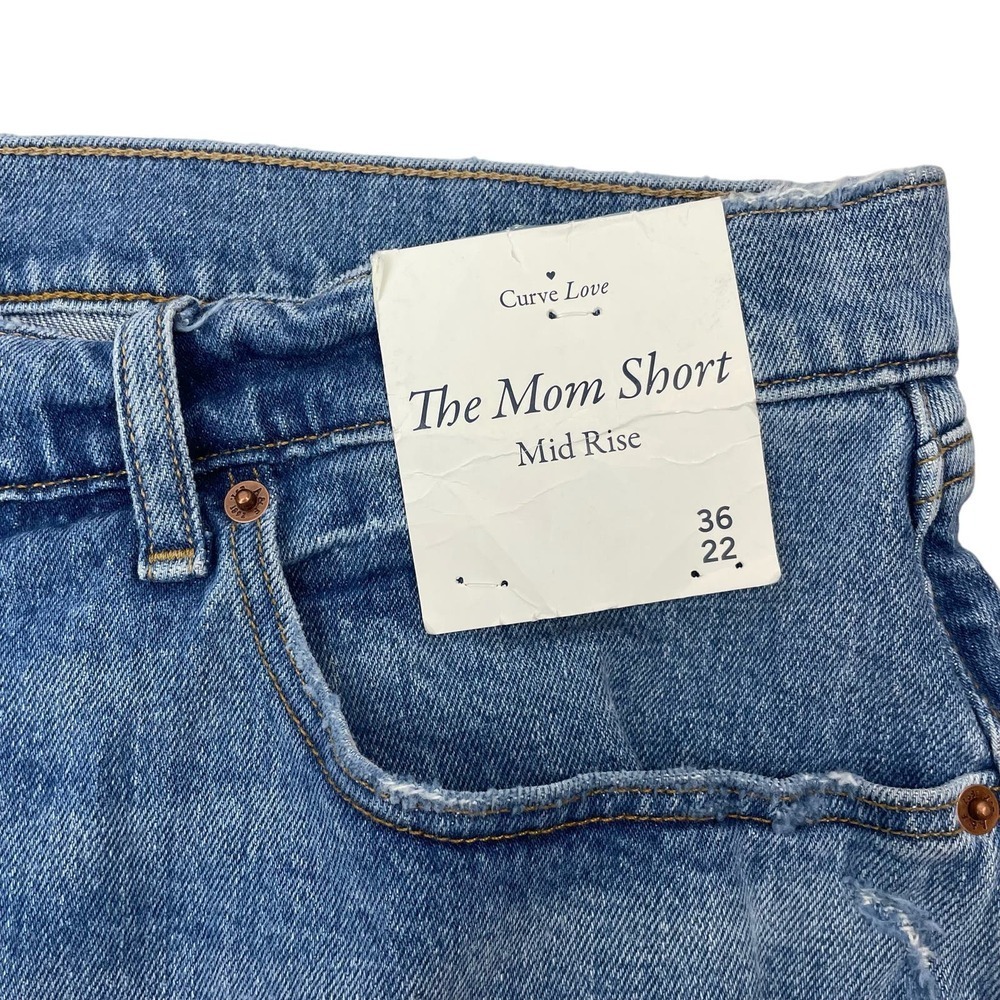 NWT ABERCROMBIE & FITCH Curve Love Mid Rise Mom Cut Off Denim Short Sz 22 - Picture 4 of 8